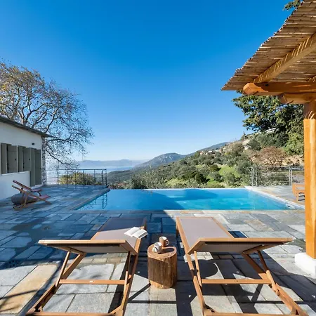 Ferienhaus Strofilos *