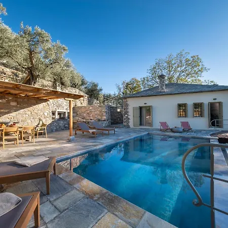 Ferienhaus Strofilos *