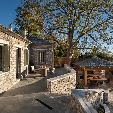 Ferienhaus Strofilos *